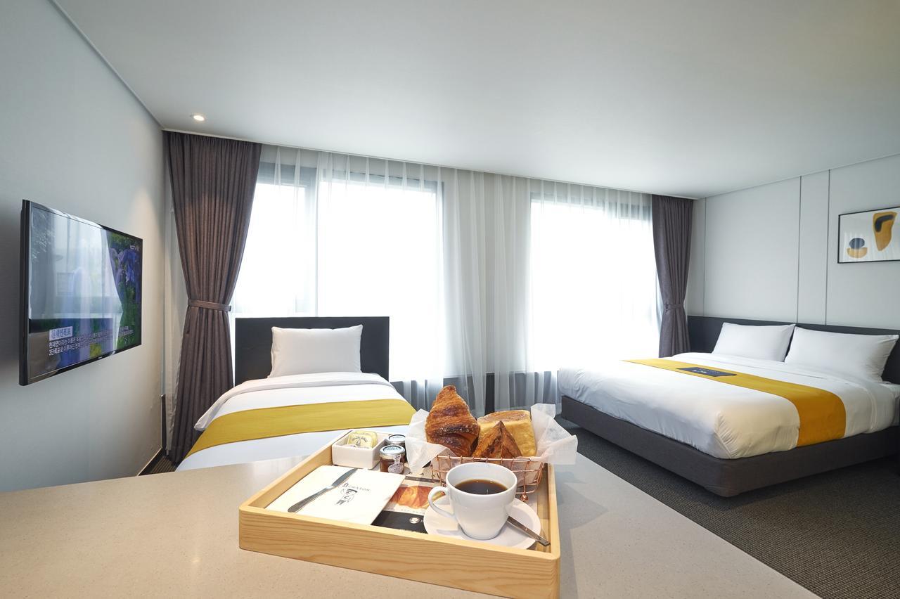 Chason Hotel The Smile Seogwipo Exterior foto